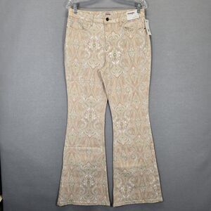Wrangler High Rise Fierce Flare Paisley Print Womens Jeans  Size 10 (30 X 32)